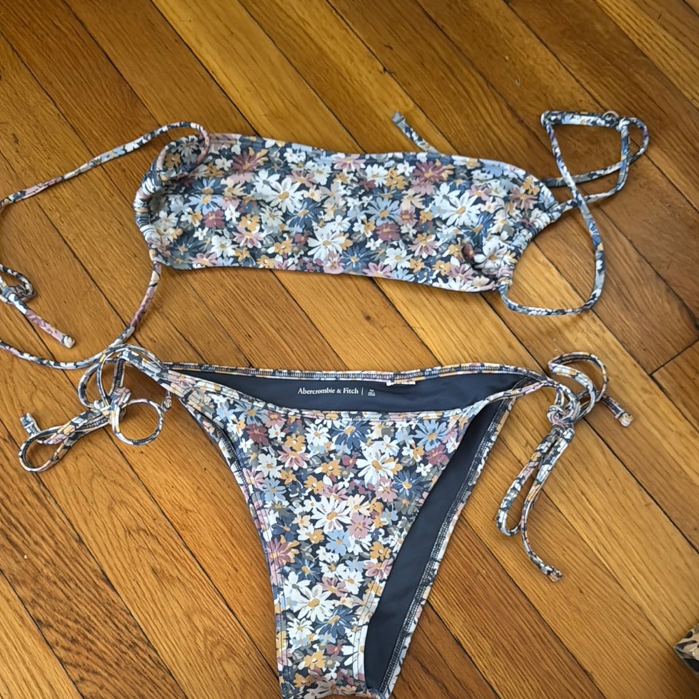 Abercrombie & Fitch Floral Bikini - Blue and White